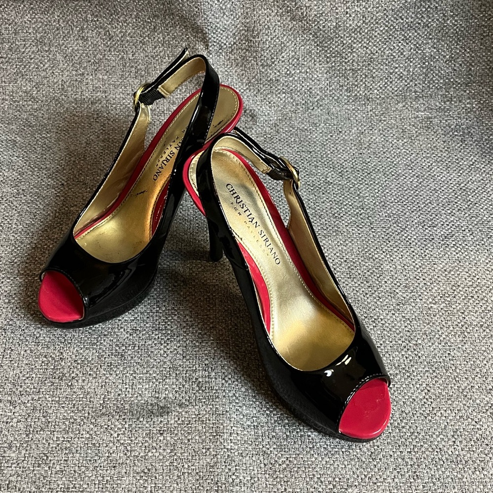 Christian Siriano size 6 patent leather black sling back heels